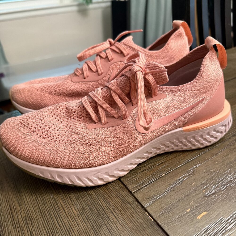 Nike Wmns Epic React Flyknit “Rust Pink” sz. 8.5W